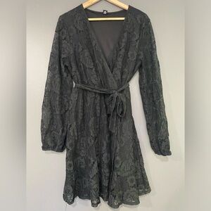 Stylish Lace Black Dress by caracilia